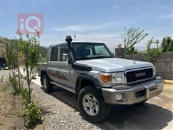 Toyota Land Cruiser 70